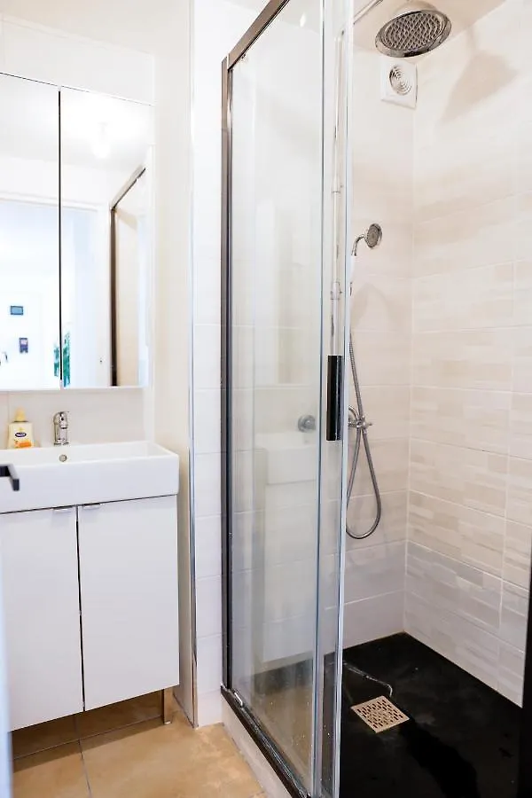 Kailhenn: Joli T3 Cosy, Bien Equipe, Proche Tram Apartment Brest