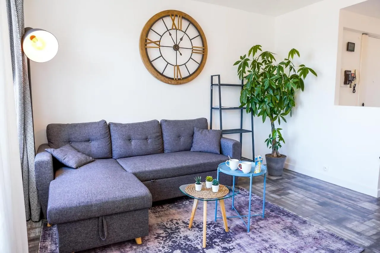 Kailhenn: Joli T3 Cosy, Bien Equipe, Proche Tram Apartment Brest France