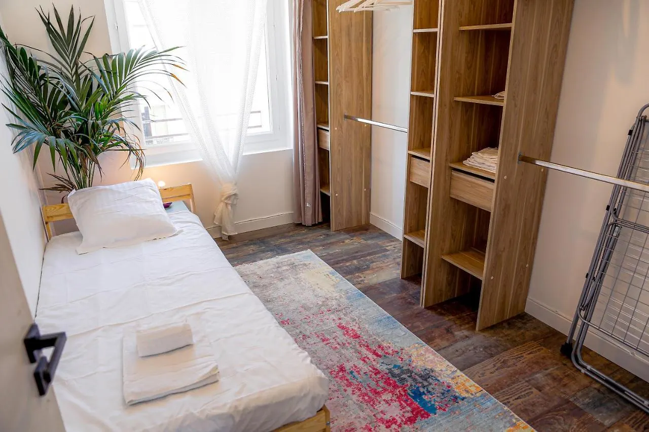 Kailhenn: Joli T3 Cosy, Bien Equipe, Proche Tram Apartment Brest